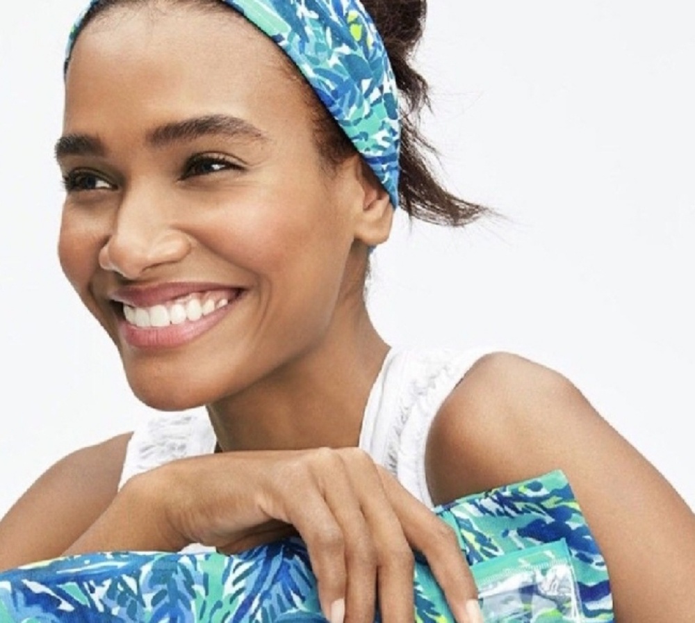 Lilly Pulitzer  GWP head band.🐳